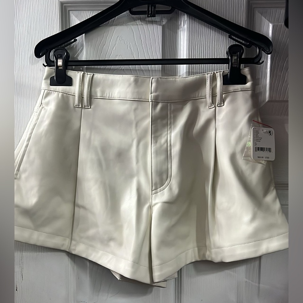 We The Free Free Reign Vegan Shorts leather bone - Picture 3 of 6